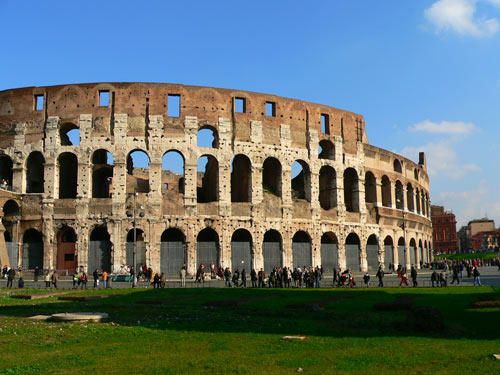 rome colisee facade