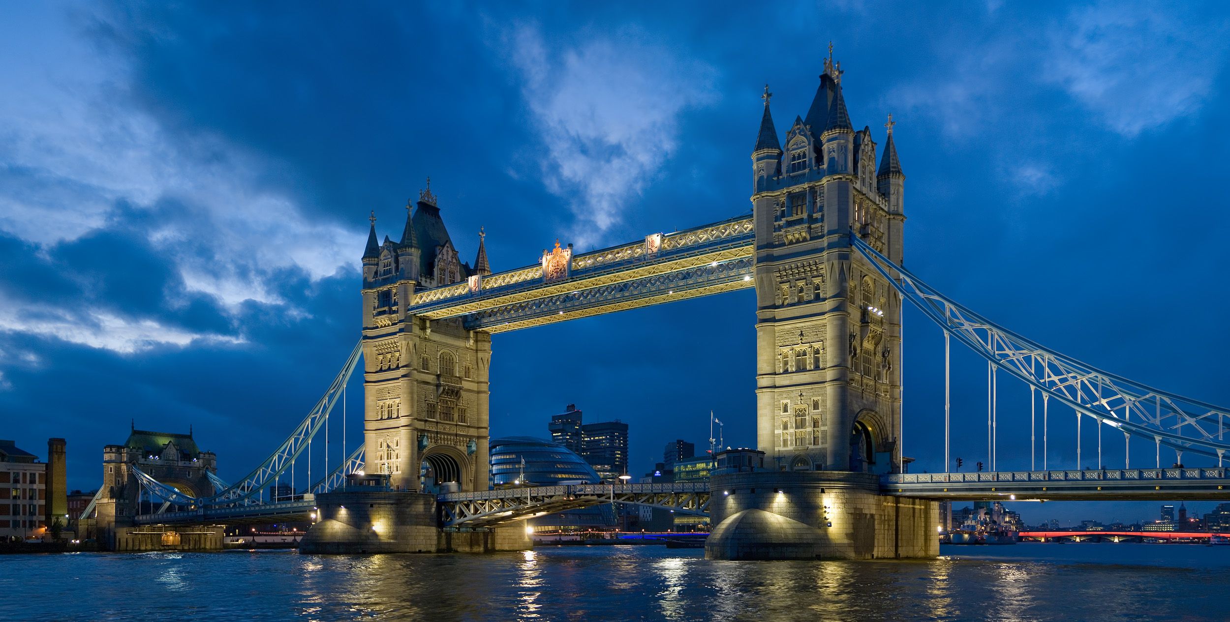 Tower bridge London